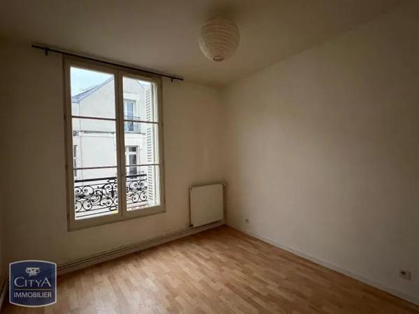 Appartement à louer 3 pièces 64.32m² Tours (37000)