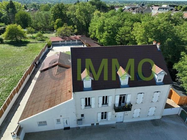 Vente / Immeuble à Saint-Yorre (03270)
