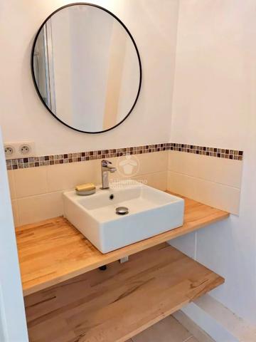 Location                                                      Appartement
                        
                     3 pièces                      52 m2                     à Rouen