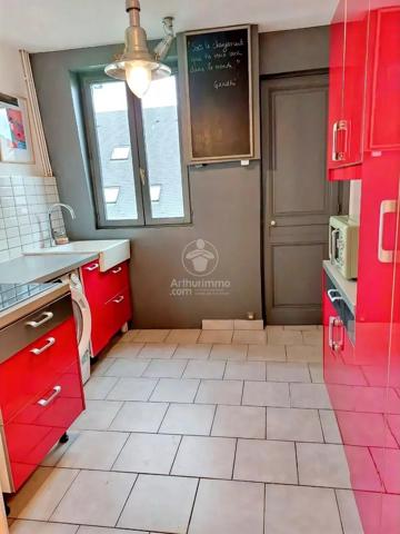 Location                                                      Appartement
                        
                     3 pièces                      52 m2                     à Rouen