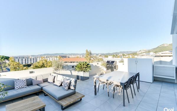 Appartement à vendre    3 pièces • 66,55 m2 Marseille 9