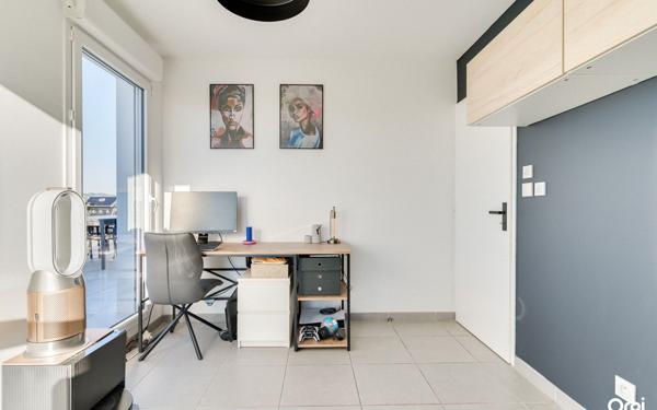 Appartement à vendre    3 pièces • 66,55 m2 Marseille 9