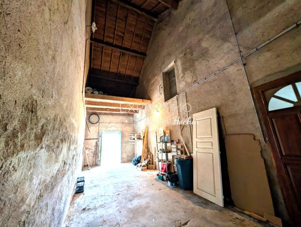 Durdat-Larequille (03310) Maison avec 3 chambres et dépendances sur 1,1 Hectare