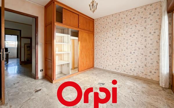 Appartement à vendre    3 pièces • 76 m2 Bandol