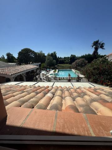Exclusivité - Maison de caractère 220 m² env. - Piscine - Dépendances - Terrain de 2 000 m² - Bressols