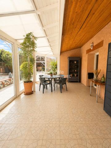 Exclusivité - Maison de caractère 220 m² env. - Piscine - Dépendances - Terrain de 2 000 m² - Bressols