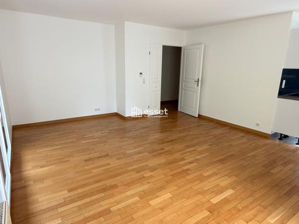 Location Appartement 3 pièces 77.8 m² - Levallois-perret 92300