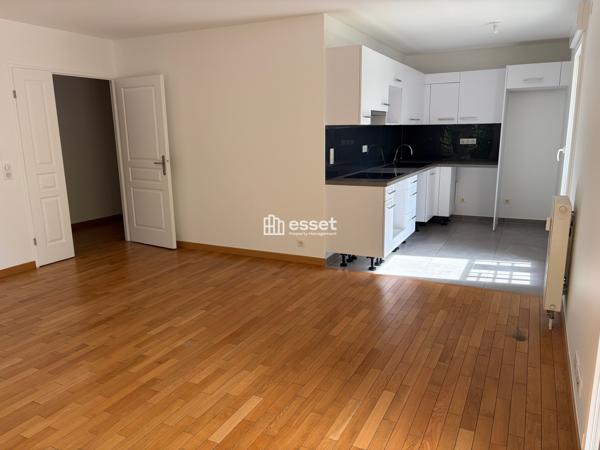Location Appartement 3 pièces 77.8 m² - Levallois-perret 92300