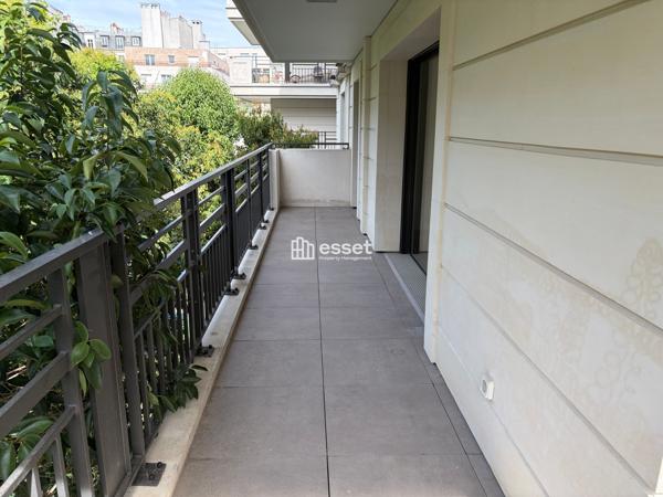 Location Appartement 3 pièces 77.8 m² - Levallois-perret 92300