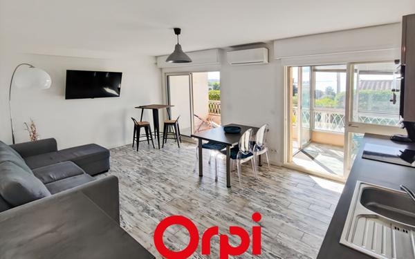 Appartement à vendre    2 pièces •  Bandol