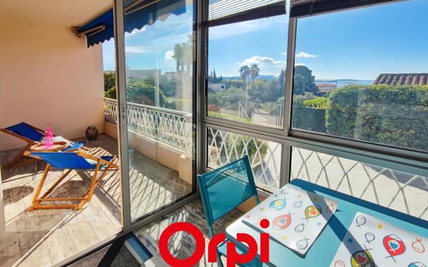 Appartement à vendre    2 pièces •  Bandol