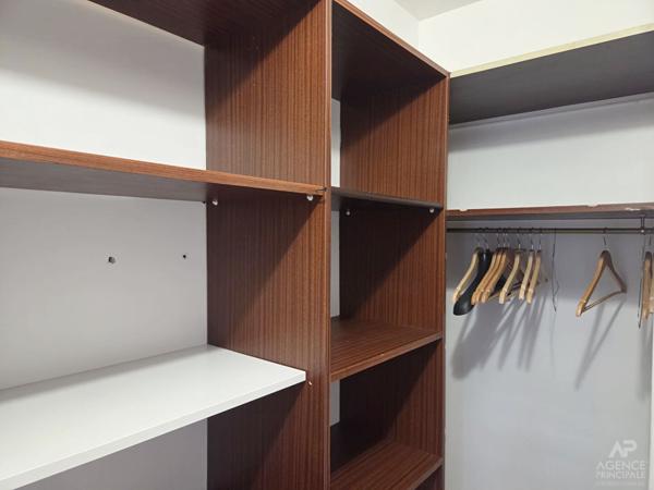Appartement Rueil-malmaison 3 pièce(s) 69.84 m2 Loyer 1 800 €/mois charges comprises **  - Référence  20100