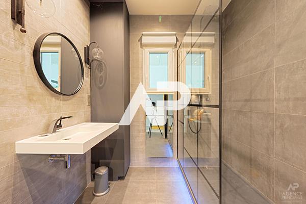 Maison Rueil Malmaison 6 pièce(s) 155.50 m2 1 190 000 € **  - Référence  20118