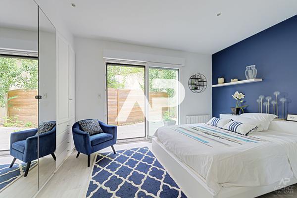 Maison Rueil Malmaison 6 pièce(s) 155.50 m2 1 190 000 € **  - Référence  20118