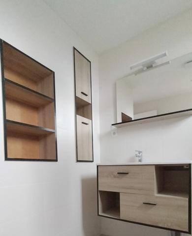 Charmante Maison de 73 m² Entièrement Rénovée avec Sous-sol Complet et Terrain de 531 m²