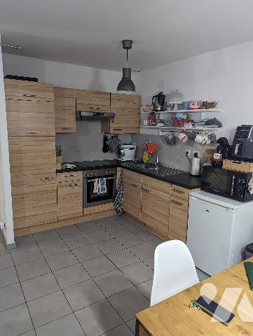 Maison de ville sur 3 niveaux tbe 2 grandes chambres