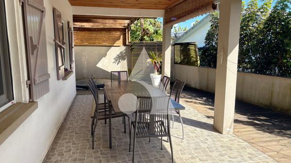 Maison 7 pièces 203 m2
