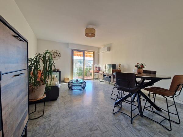 Appartement 4 pièces, terrasses, cave et parking