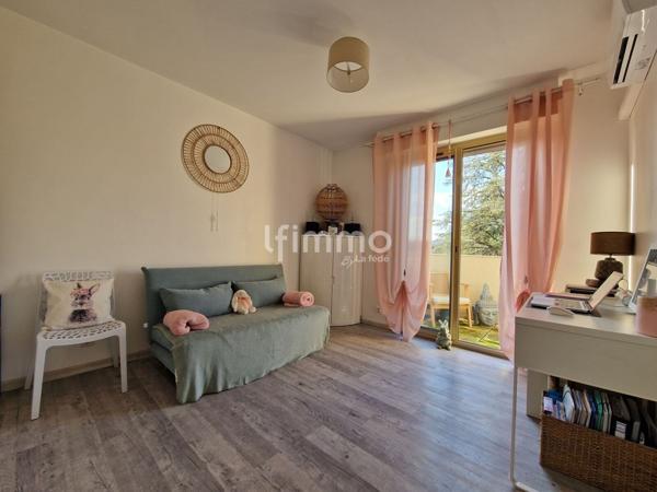 Appartement 4 pièces, terrasses, cave et parking