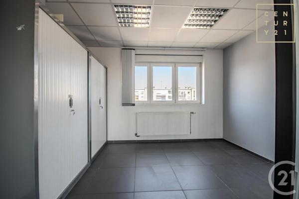 Appartement F6 à vendre  8 pièces - 189,28 m 2   MAUBEUGE  - 59