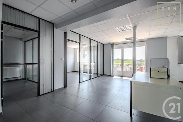 Appartement F6 à vendre  8 pièces - 189,28 m 2   MAUBEUGE  - 59