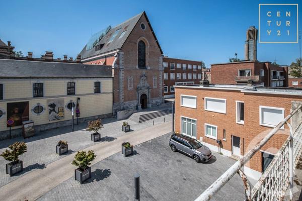 Appartement F6 à vendre  8 pièces - 189,28 m 2   MAUBEUGE  - 59