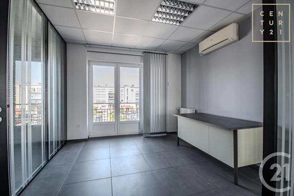 Appartement F6 à vendre  8 pièces - 189,28 m 2   MAUBEUGE  - 59