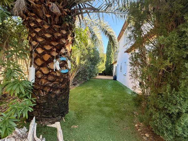 Maison à vendre  5 pièces - 122 m2 CAVALAIRE SUR MER - 83