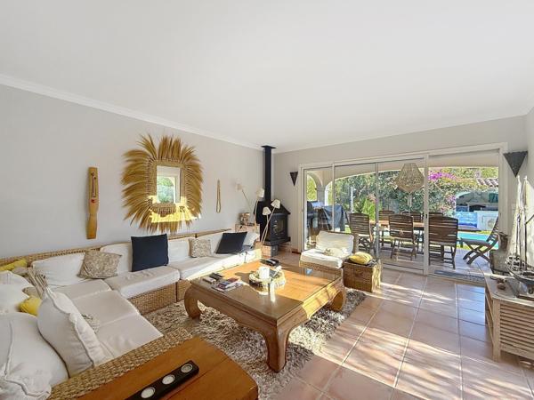 Maison à vendre  5 pièces - 122 m2 CAVALAIRE SUR MER - 83