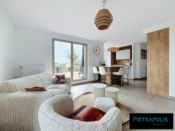 DARDILLY CENTRE – APPARTEMENT D'EXCEPTION & TERRASSE PANORAMIQUE DE 85 m²