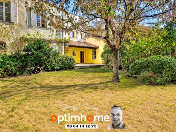 Grand ensemble immobilier 2 Maisons mitoyennes : Grande Maison Bourgeoise de 1805 avec jardin et piscine + Maison de Village avec double garage– Centre Nîmes Saint-Césaire