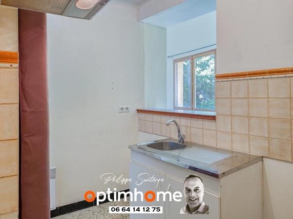 Grand ensemble immobilier 2 Maisons mitoyennes : Grande Maison Bourgeoise de 1805 avec jardin et piscine + Maison de Village avec double garage– Centre Nîmes Saint-Césaire