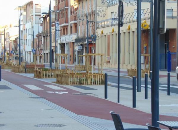 TOULOUSE SAINT-MICHEL - MURS COMMERCIAUX LOUÉS - EMPLACEMENT N°1