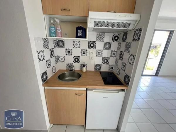 Appartement à louer 1 pièce 25.4m² Niort (79000)