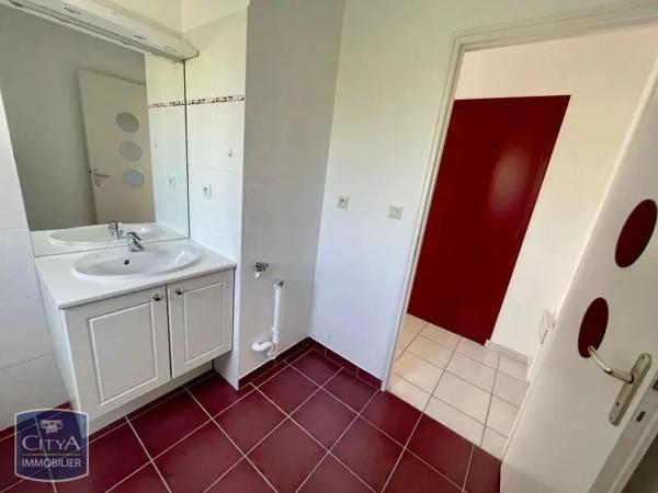 Appartement à louer 1 pièce 25.4m² Niort (79000)