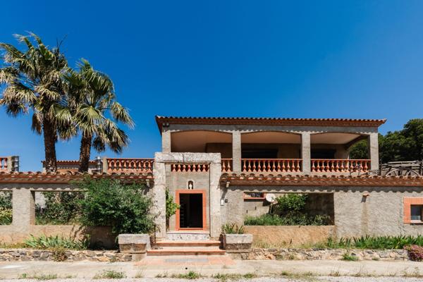 Vente Maison de luxe Perpignan 25 Pièces 1600 m²