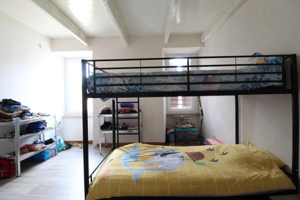 Saint-Félix-de-Sorgues (12400) MAISON VILLAGE T3 AVEC TERRASSE ET GRANDE CAVE