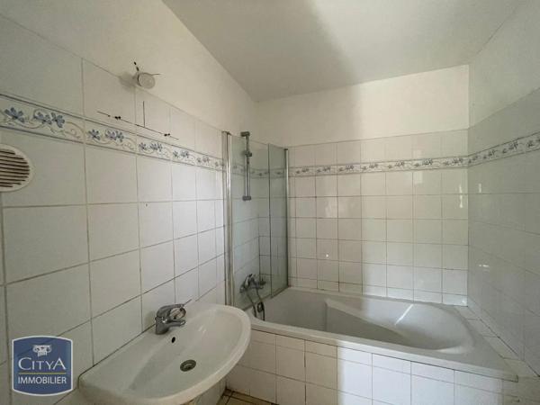 Maison à louer 3 pièces 70.04m² Beaumes-de-Venise (84190)