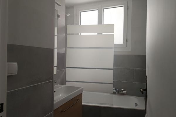 Location Fontenay Aux Roses 4 pièces Loyer 1 360 €/mois charges comprises **  - Référence  552