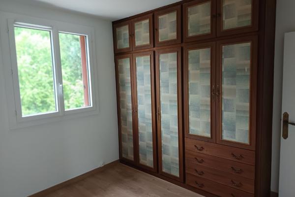 Location Fontenay Aux Roses 4 pièces Loyer 1 360 €/mois charges comprises **  - Référence  552
