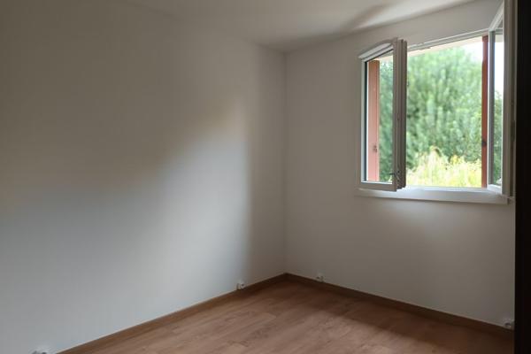 Location Fontenay Aux Roses 4 pièces Loyer 1 360 €/mois charges comprises **  - Référence  552