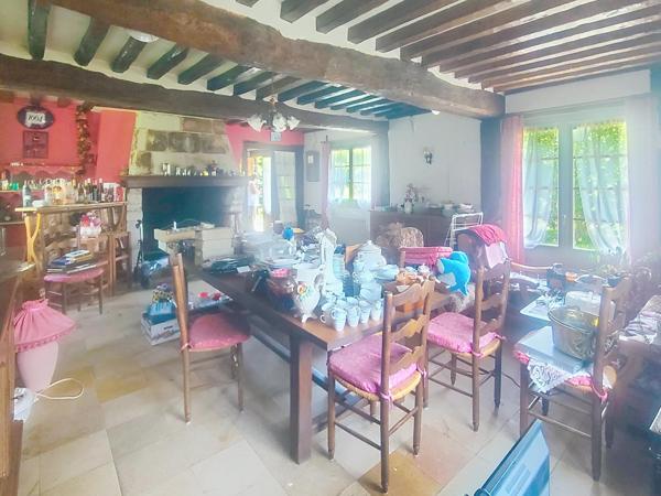 Chaumière de 147m² - Ancienne chaumière datant de 1736, démontée et entièrement reconstruite sur site par des artisans