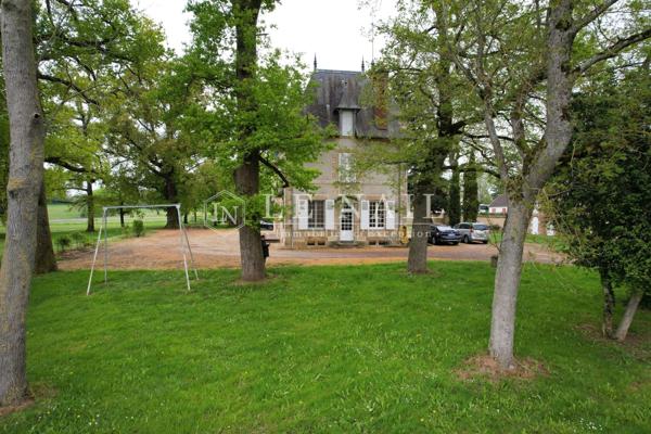 Château du XIXe siècle avec gîtes en Bourbonnais