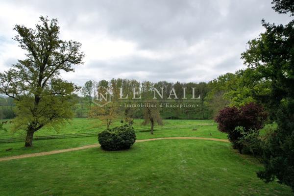 Château du XIXe siècle avec gîtes en Bourbonnais