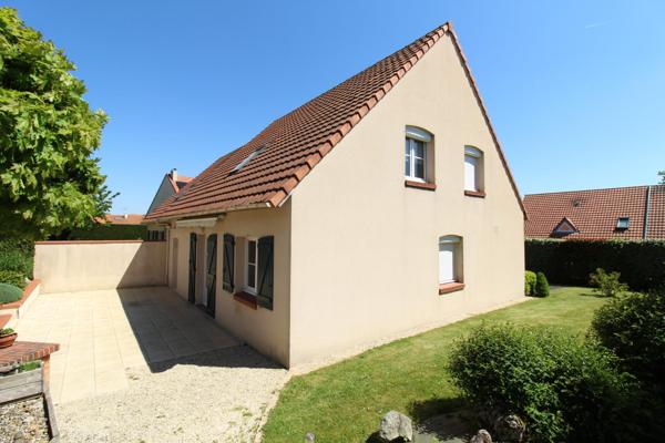 CHOLET charmante maison familiale 4 chambres