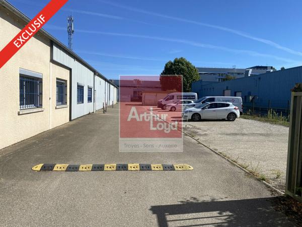 Local mixte bureaux/activités proche rocade Nord