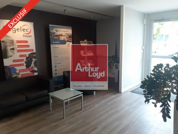 Local mixte bureaux/activités proche rocade Nord
