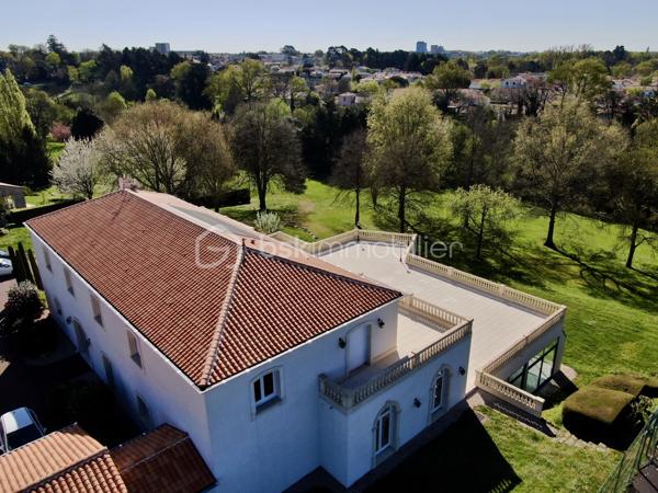 Propriete de 483 m²