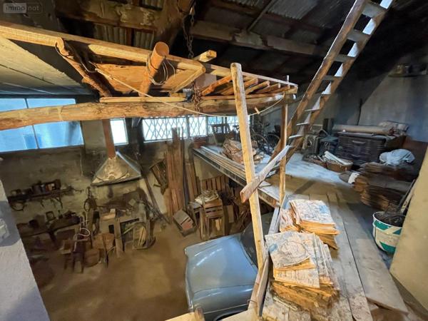 Maison de ville à vendre à Villeneuve dans les Alpes-de-Haute-Provence (04180), ref : 025/1838   
Centre ville