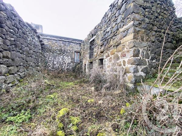 Maison à vendre  1 pièce - 67 m2 SANSSAC L EGLISE - 43